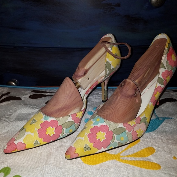 Anne Klein floral pumps size 8.5 - Picture 2 of 6